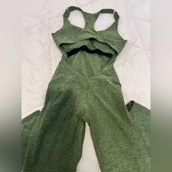 Bombshell Sportswear Green Jumpsuit - Picture 2 of 4